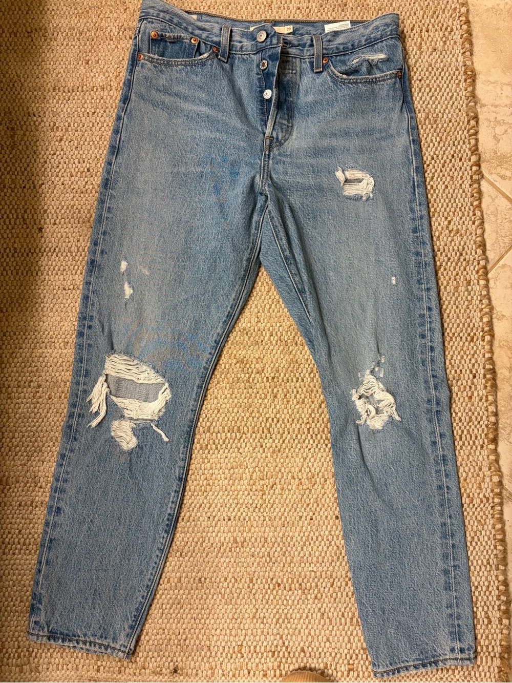 Levi's Women's Light Blue High Rise Distressed Jeans